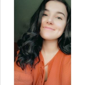 Meet your Posher, Madeleine